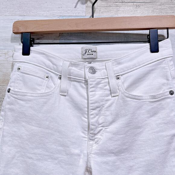 J CREW 9" Mid Rise Demi Boot Crop Jeans White Stretch Womens 25P 25 Petite - Picture 2 of 9